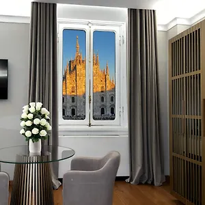 Scf Collection - Duomo , Mediolan Włochy