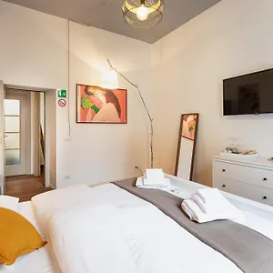 Apartamento La Bertani