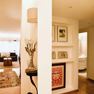 Chic And Elegant In The Heart Of Rome